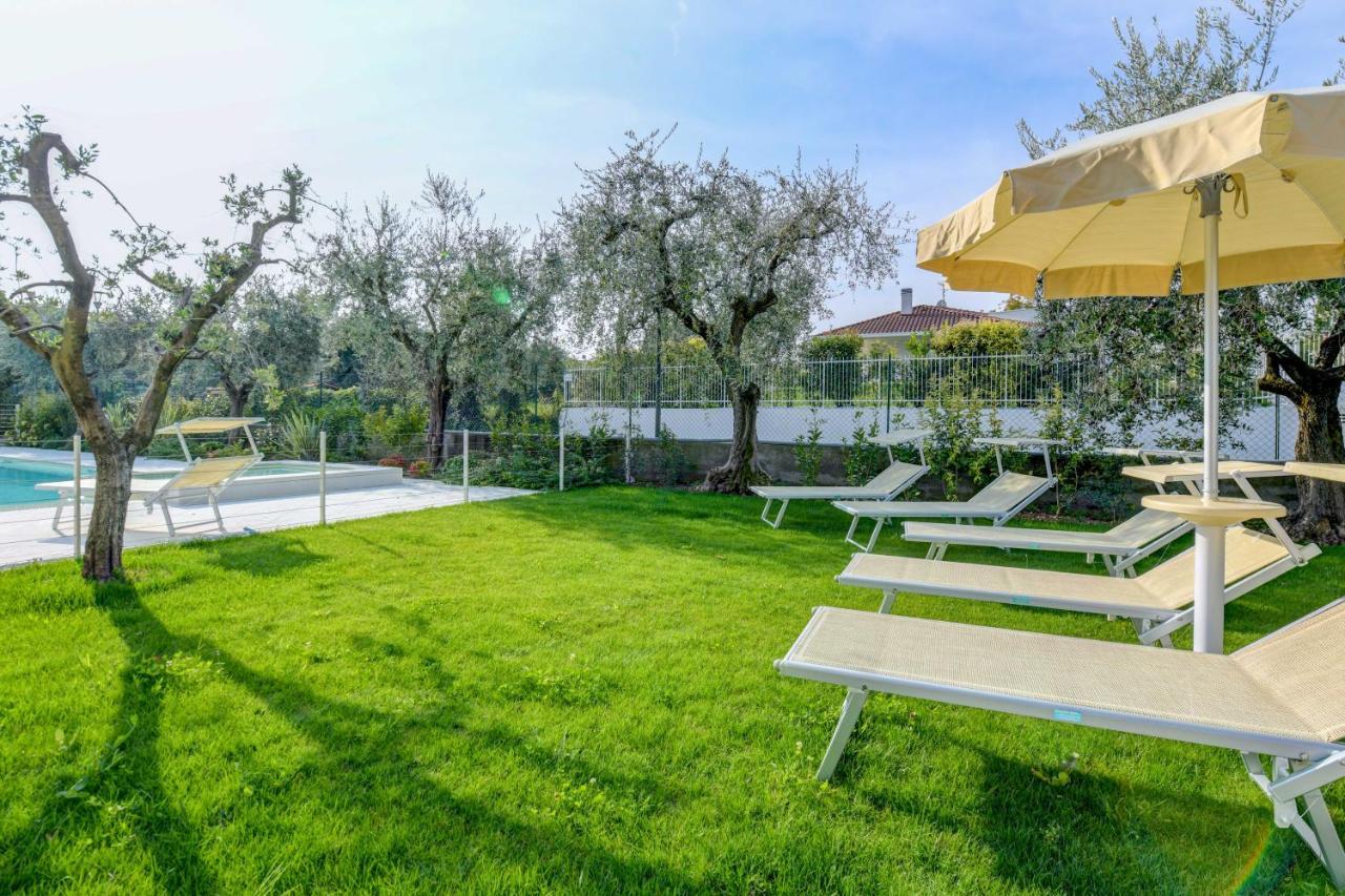 Le Ville Della Romantica Manerba del Garda Ngoại thất bức ảnh